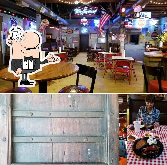 Hoegemeyer's Barbeque Barn in Corpus Christi Restaurant menu and reviews
