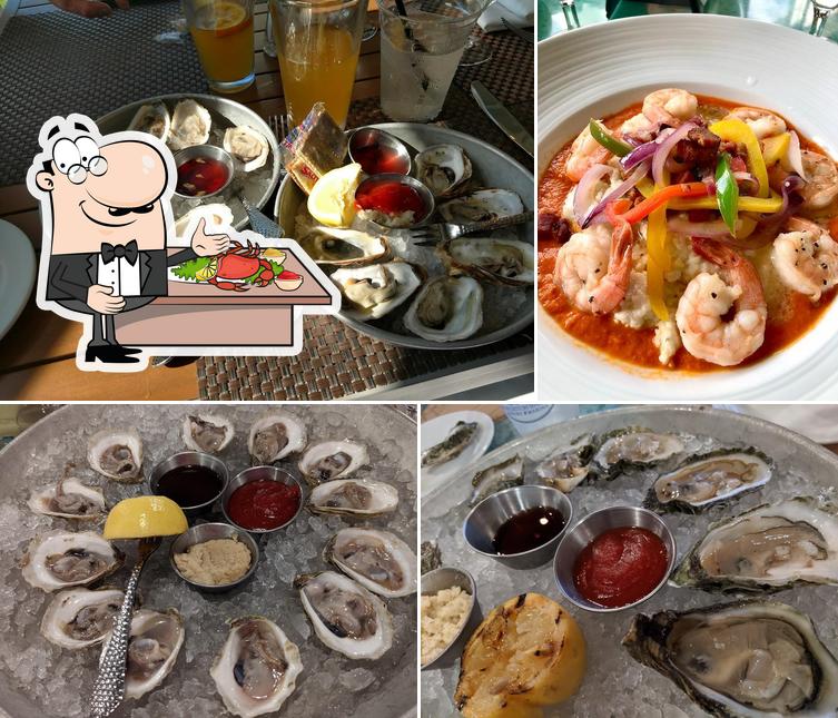 Charleston Harbor Fish House Southern Fare from the Land and Sea, 32