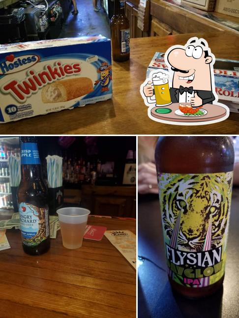 Mustang Sally's Bar & Grill in Troy Restaurant menu and reviews