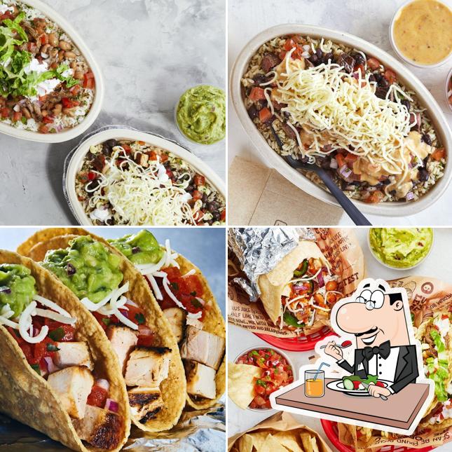 Chipotle Mexican Grill in Fort Mitchell Restaurant menu and reviews