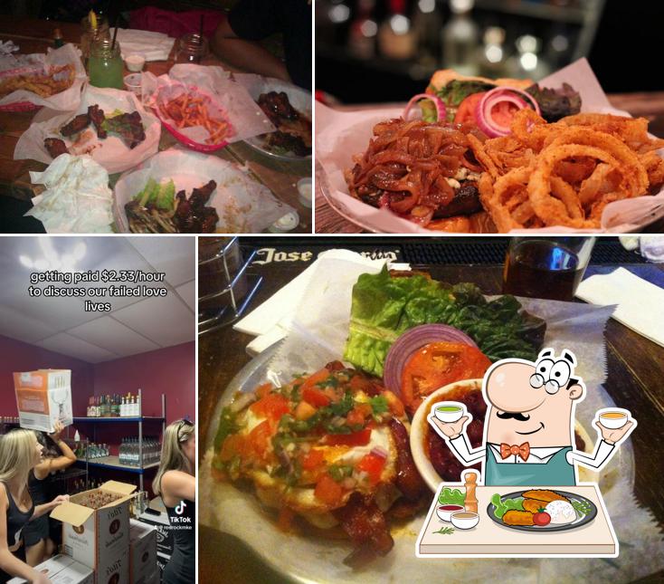 Red Rock Saloon, Milwaukee - Restaurant menu, prices and reviews