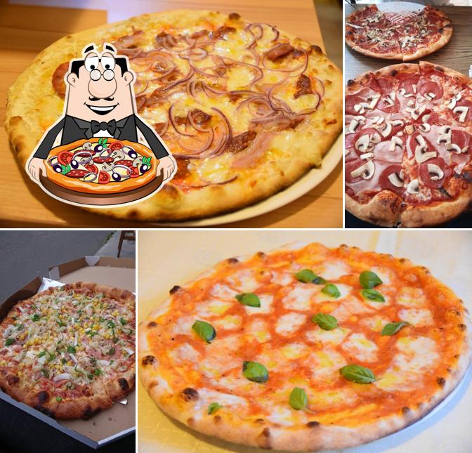 Get pizza at Pizzeria EMI