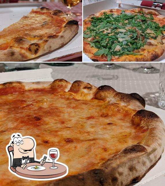 Cibo al Pizzeria Belvedere Revislate