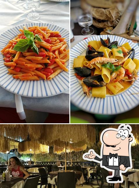 Dai un'occhiata agli interni di Ristorante La Capanna