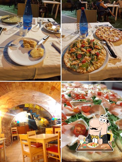Platti al Pizzeria del popolo