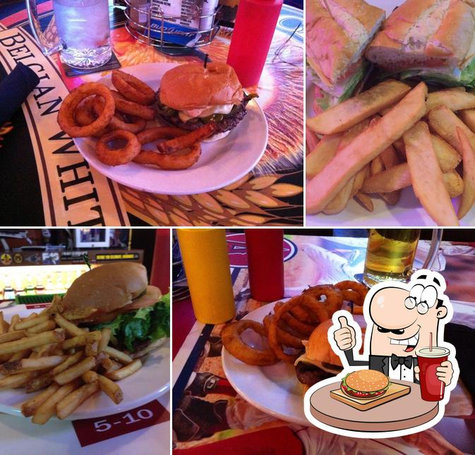 Coach's Sports Bar & Grill, Rosamond Carta del restaurante y opiniones