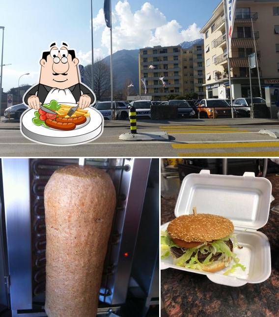 La immagine della cibo e esterno di Kebab Arbil
