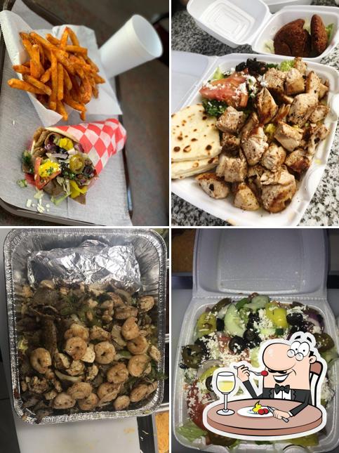 Mixed Grill Gyros in La Vergne Restaurant menu and reviews