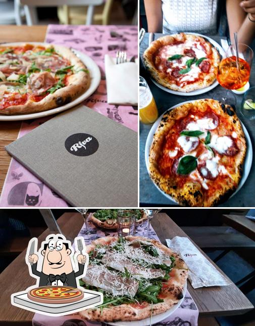 Choisissez des pizzas à Pizzeria RIVA Favorita
