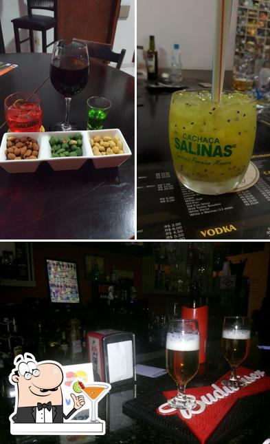 Peça uma bebida do menu