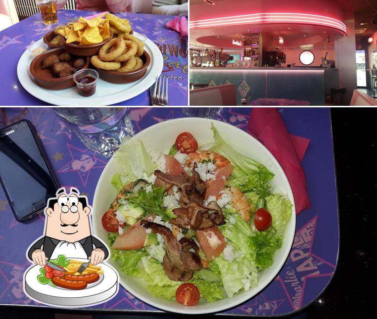 Plats à Ed Wood Café