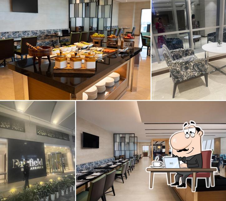 Cosmos Café and Bar