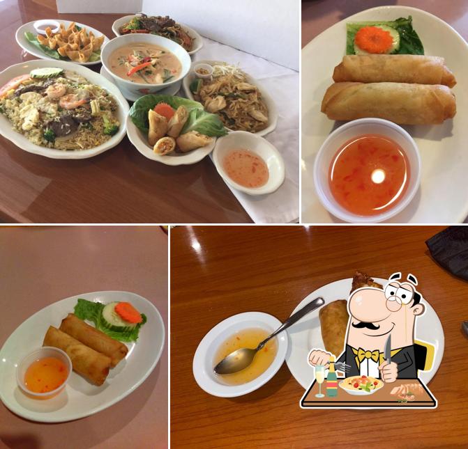 Еда в "One Thai Restaurant"
