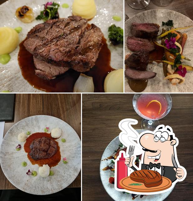 Pick meat meals at Restaurant Mozzafiato @ Elite Gold Coast