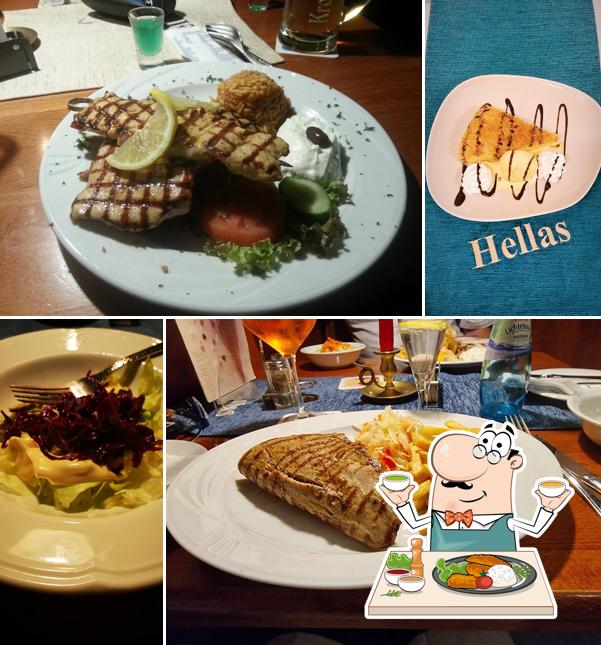 Еда в "Restaurant Hellas"