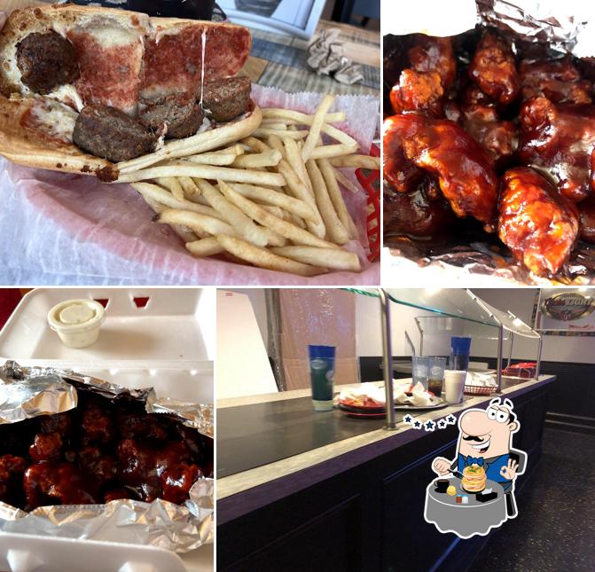 Fat Cat Pizza, 1448 Ety Rd NW in Lancaster Restaurant menu and reviews