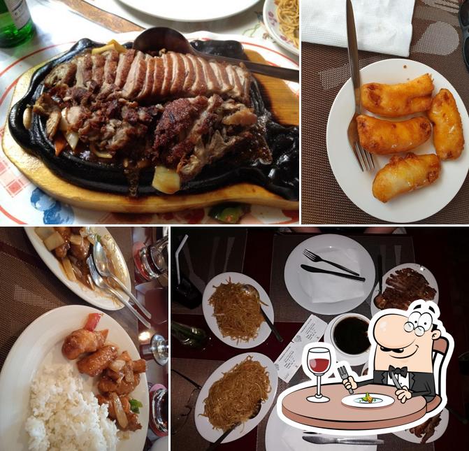 Meals at Bao Shi Restaurace