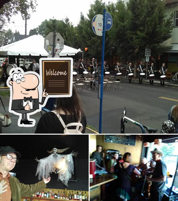 Lucky Horseshoe Lounge in Portland Restaurant menu and reviews