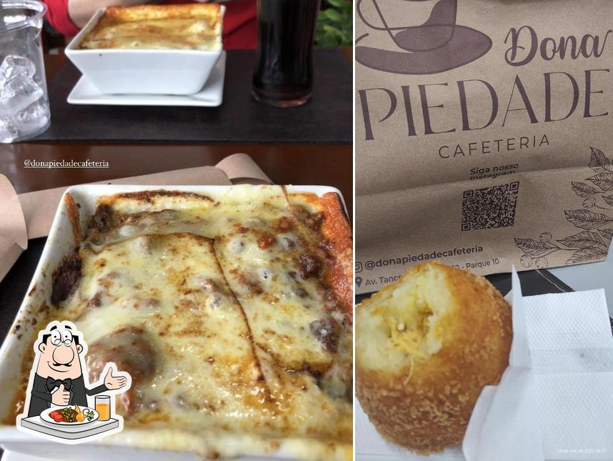 Comida em Cafeteria Dona Piedade