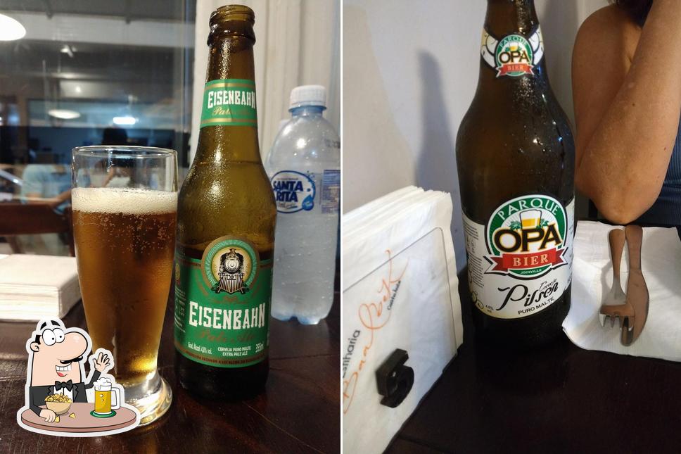 Peça uma tulipa de cerveja leve ou escura