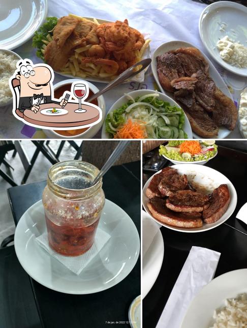 Platos en Garagem Dom Cabelo