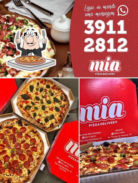 En MIA PIZZA DELIVERY, puedes probar una pizza