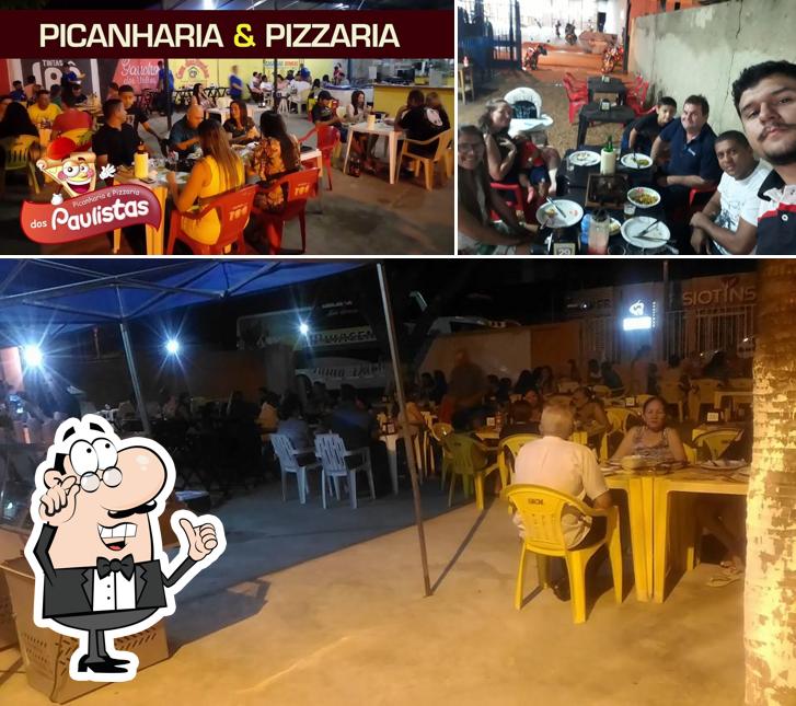 O interior do Pizzaria Rabelo