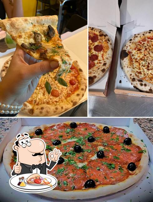 Попробуйте пиццу в "Mundo Gourmet Pizzaria"