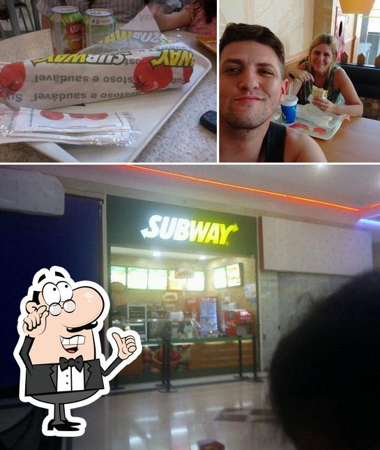 O interior do SUBWAY