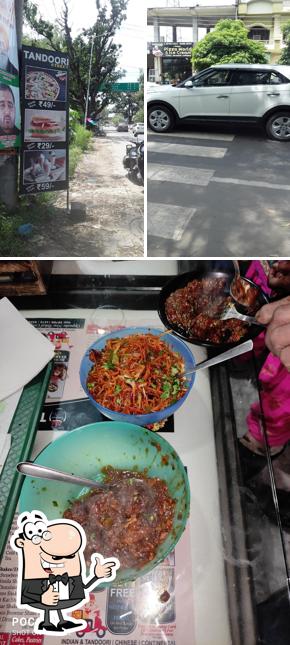Tandoori Street
