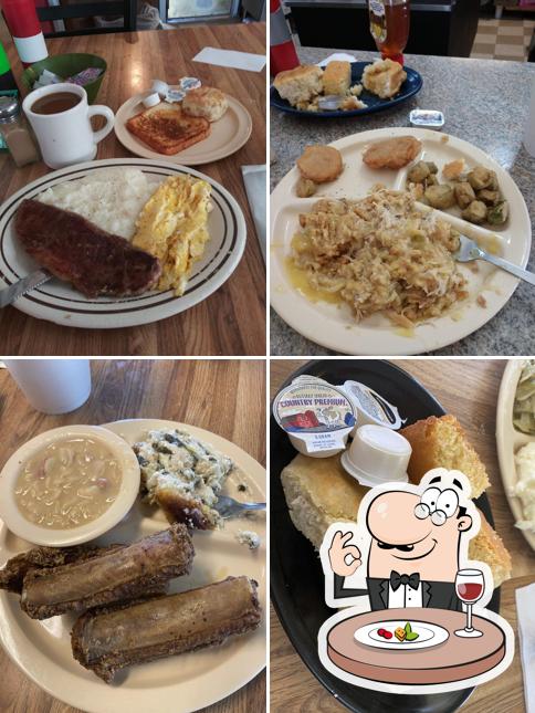 Everybody's Restaurant in Baldwin Restaurant menu and reviews