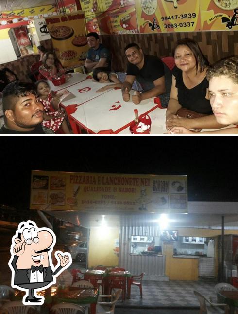 O interior do Pizzaria e Lanchonete Nei