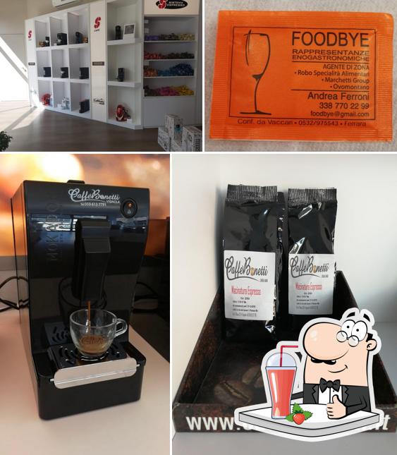 Goditi qualcosa da bere a Caffebonetti Store - Vendita di capsule da caffè Essse Mokador Caffitaly System