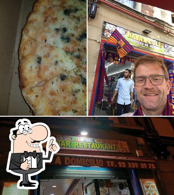 Pizza Pozzuoli, Carrer del Comandant Benítez, 26 in Barcelona