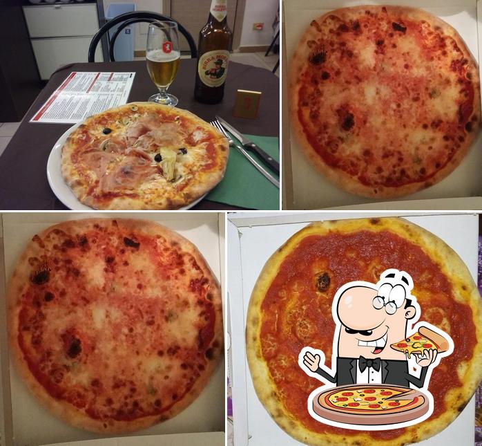 Ordina una pizza a Pizzeria forno a legna con cucina casalinga I Tre Angeli