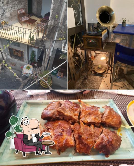 La foto di interni e cibo da Gastronomia IL Vicolo Treffiletti Carmelo