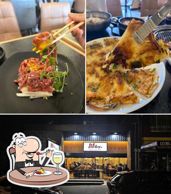 888 GOGI KOREAN BBQ EASTWOOD 888 고기 이스트우드 in Eastwood Restaurant