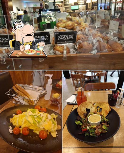 Meals at Mugg & Bean