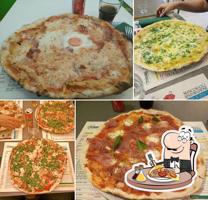 Scegli tra le molte varianti di pizza