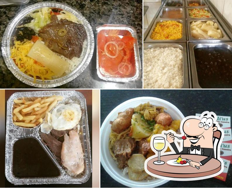 Klaudi'us Comida Caseira