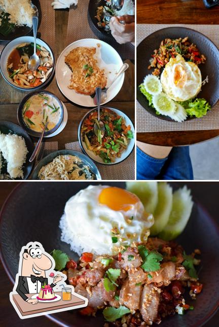 Nakarin Cafe&Restaurant - ร้านอาหารนครินทร์ provides a range of sweet dishes