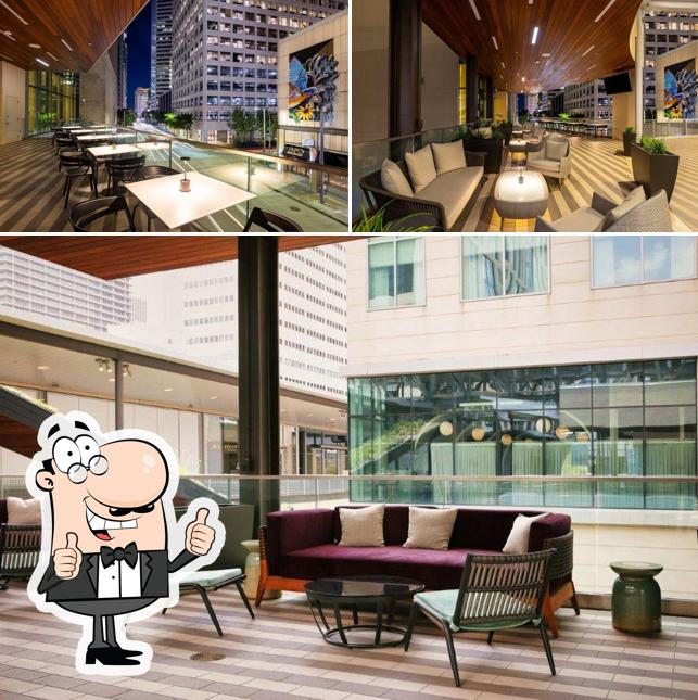 The Deck at The Laura Hotel, Houston - Menú del restaurante, precios y ...