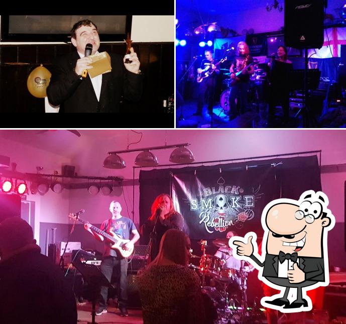 The Queens Head, 87 Brockhurst Rd in Gosport Restaurant reviews