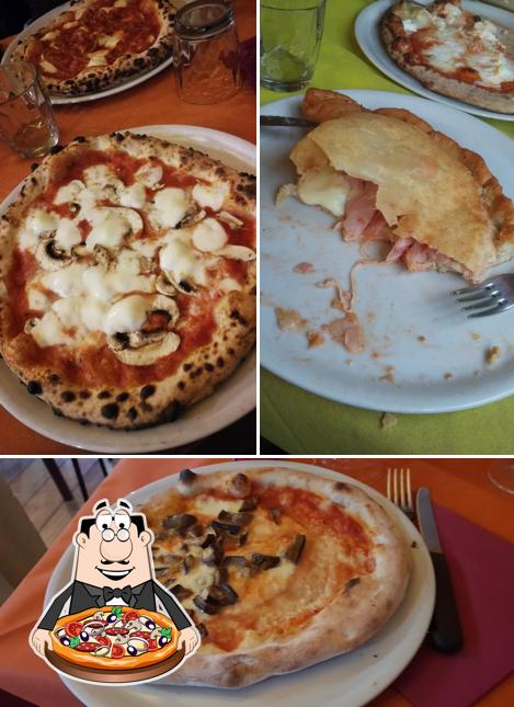 Prova una pizza a Pizzeria Napule è