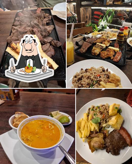 Churrasco em Barraca da Chiquita Copacabana Restaurante Comida Nordestina RJ