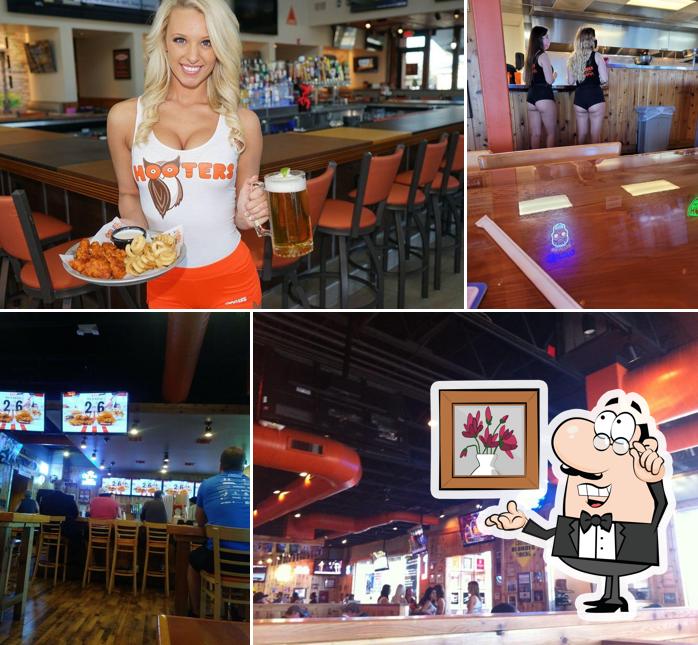 Hooters, 6099 in Rohnert Park Restaurant menu and reviews