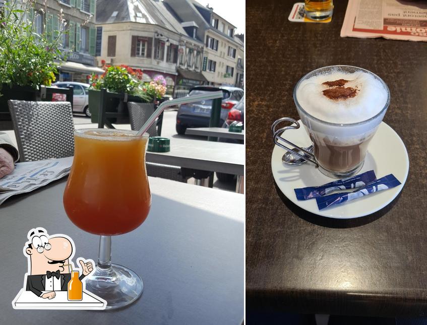 Profitez d'un verre à Le Café De La Paix