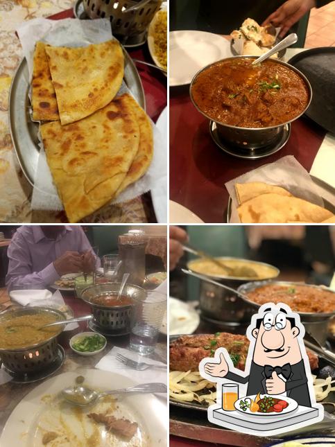 Еда в "New Aashiyana-Halal Tandoori Restaurant"