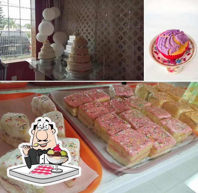 Linda's Cakes & Desserts Specialty Shop in Brownsville Restaurant reviews