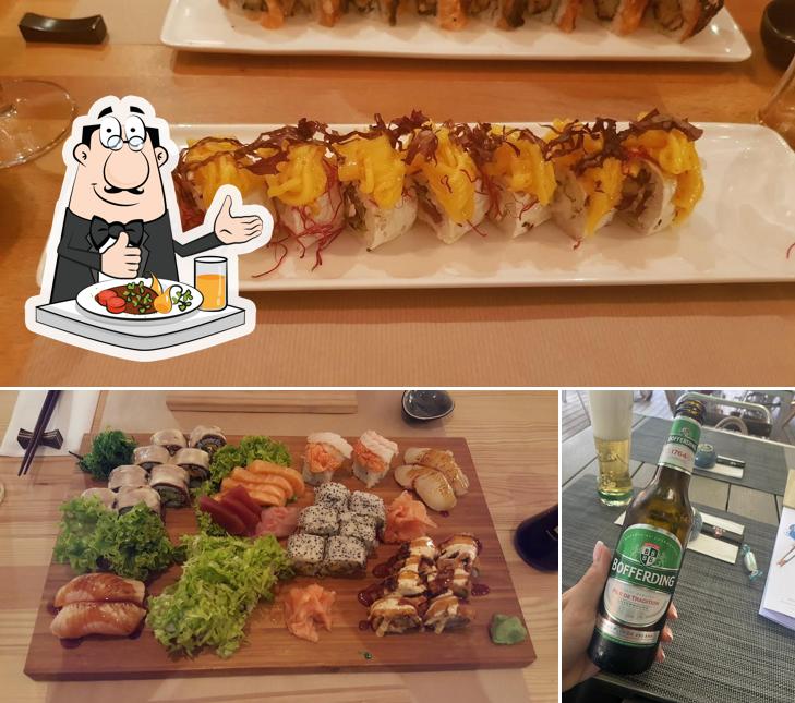 Parmi les diverses choses de la nourriture et la boisson, une personne peut trouver sur Hakii Sushi